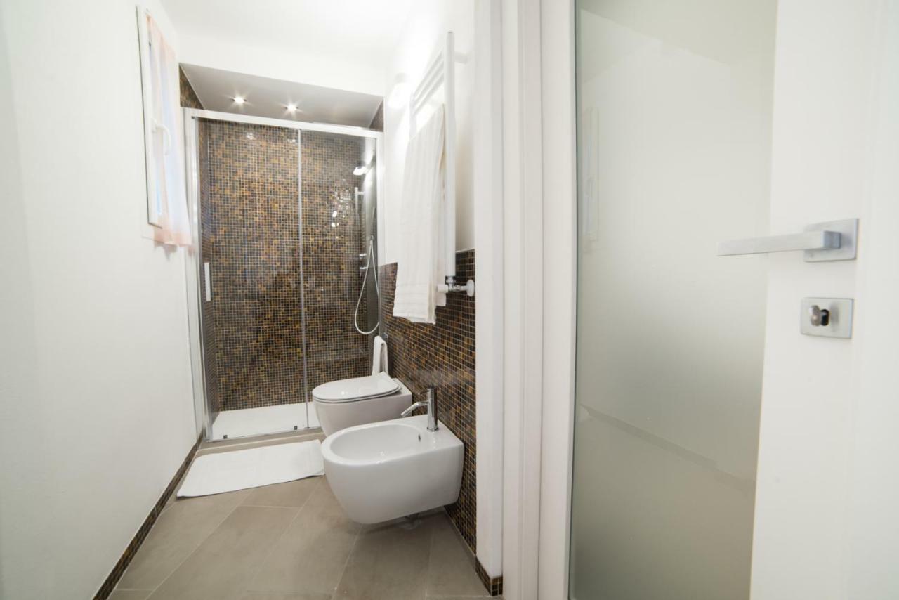330 Holiday Apartments มานารอลา ภายนอก รูปภาพ