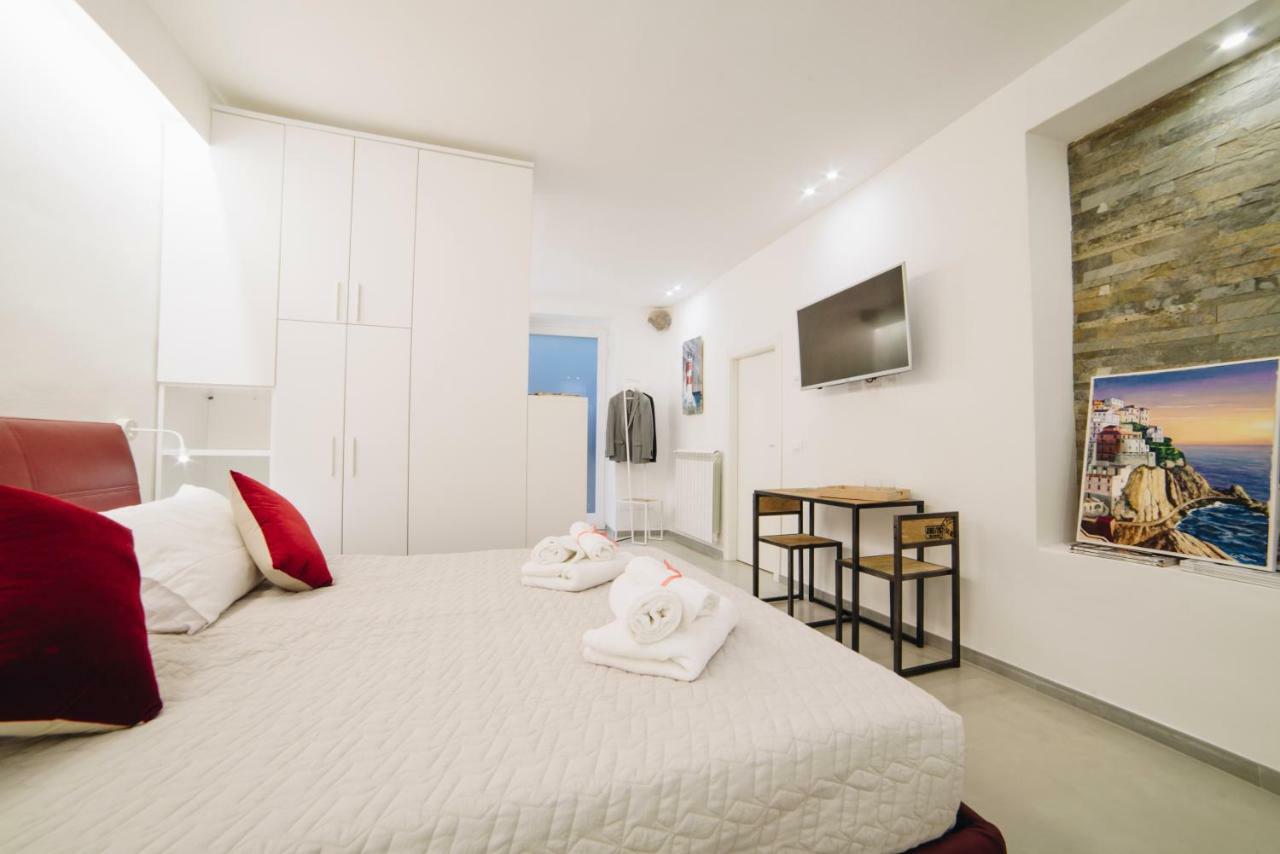 330 Holiday Apartments มานารอลา ภายนอก รูปภาพ